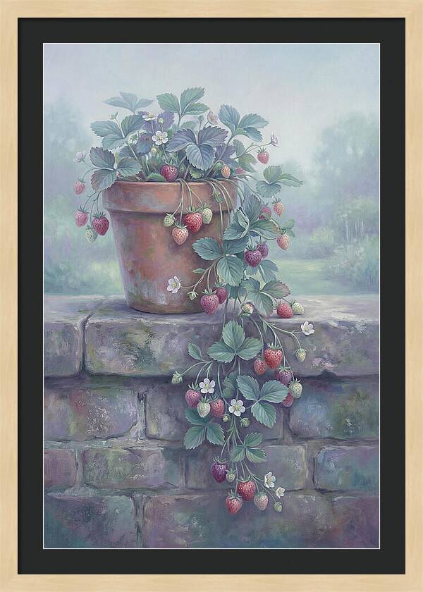 Strawberry Pot With Cascading Fruit