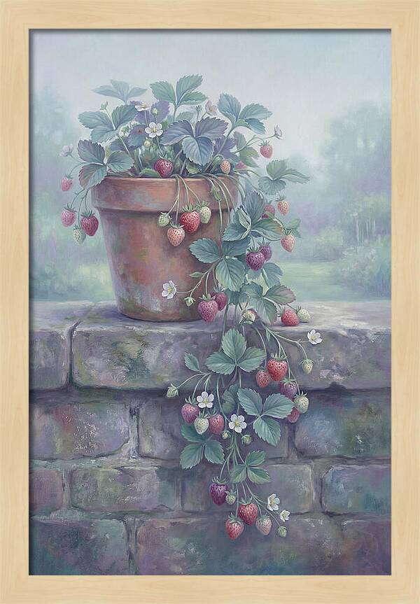 Strawberry Pot With Cascading Fruit