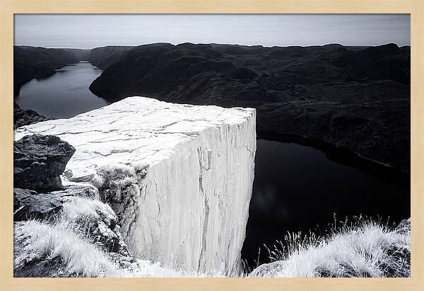 Stunning Pulpit Rock Overlooking Lysefjord