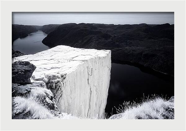 Stunning Pulpit Rock Overlooking Lysefjord
