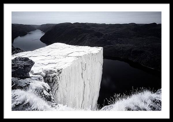 Stunning Pulpit Rock Overlooking Lysefjord