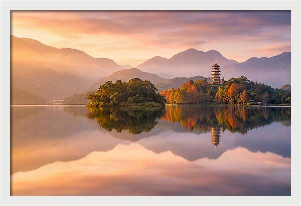 Sun Moon Lake At Dawn