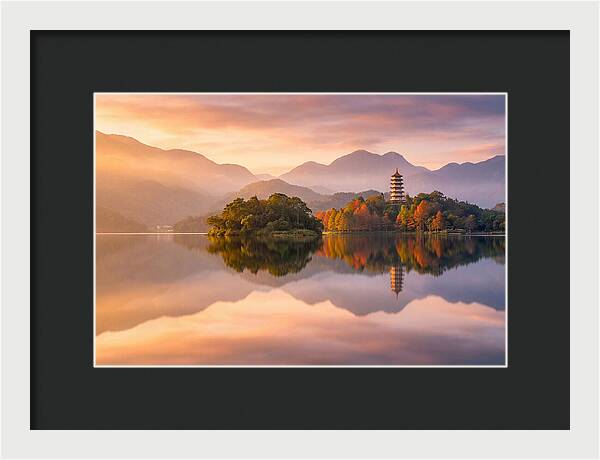 Sun Moon Lake At Dawn