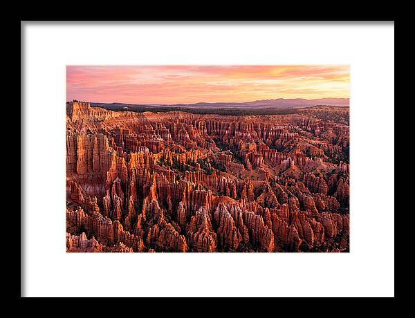 Sunrise Over Bryce Canyon Hoodoos