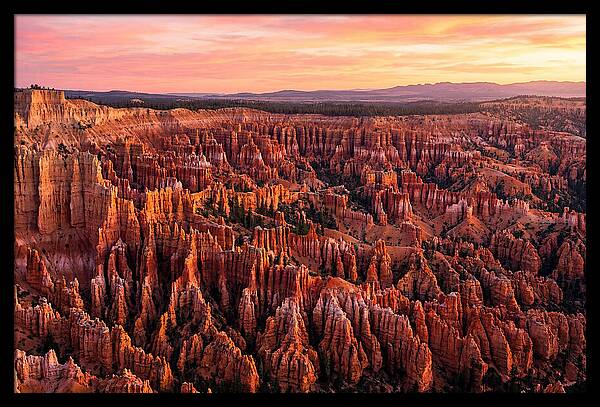 Sunrise Over Bryce Canyon Hoodoos