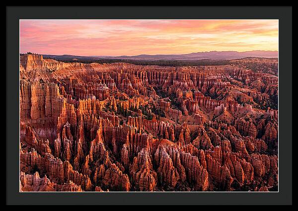 Sunrise Over Bryce Canyon Hoodoos
