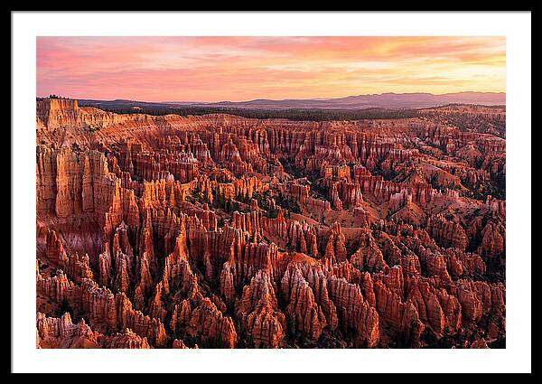Sunrise Over Bryce Canyon Hoodoos