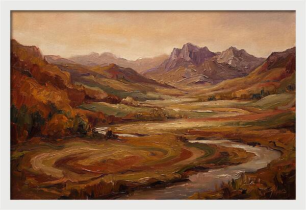 Sweeping Valley With Distant Peaks