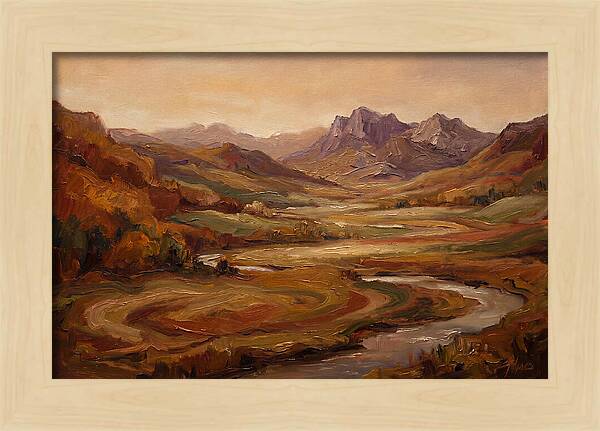 Sweeping Valley With Distant Peaks