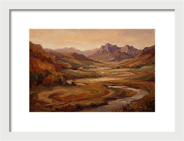 Sweeping Valley With Distant Peaks
