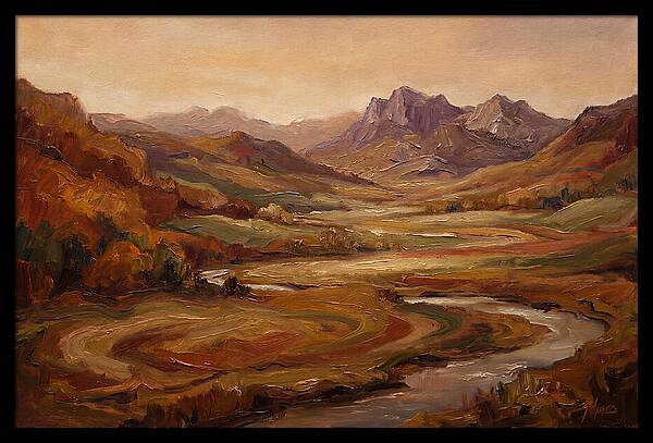 Sweeping Valley With Distant Peaks