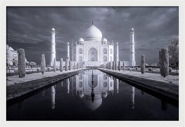 Taj Mahal At Dawn Reflection