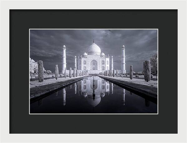 Taj Mahal At Dawn Reflection