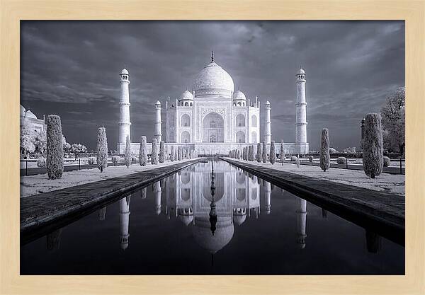 Taj Mahal At Dawn Reflection