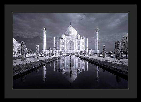 Taj Mahal At Dawn Reflection