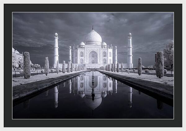 Taj Mahal At Dawn Reflection