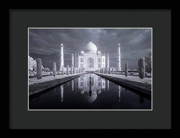 Taj Mahal At Dawn Reflection
