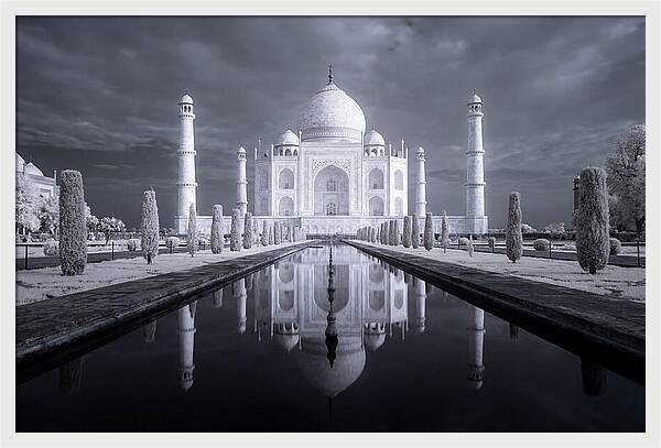 Taj Mahal At Dawn Reflection