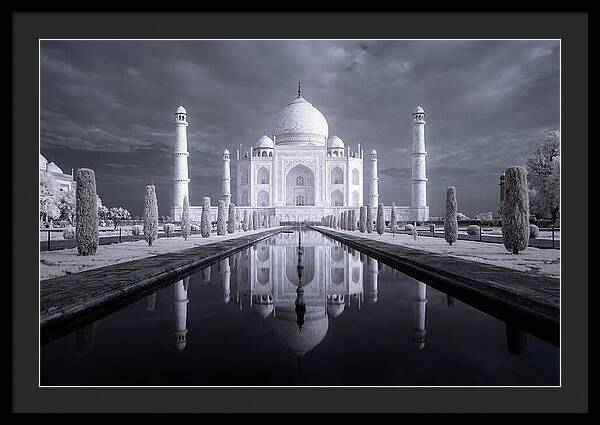 Taj Mahal At Dawn Reflection