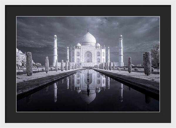 Taj Mahal At Dawn Reflection