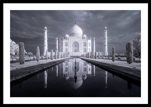 Taj Mahal At Dawn Reflection