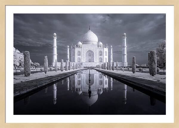 Taj Mahal At Dawn Reflection