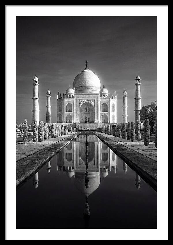 Taj Mahal Dawn Reflection