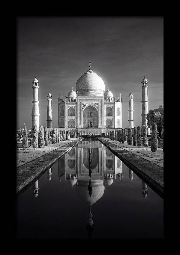 Taj Mahal Dawn Reflection
