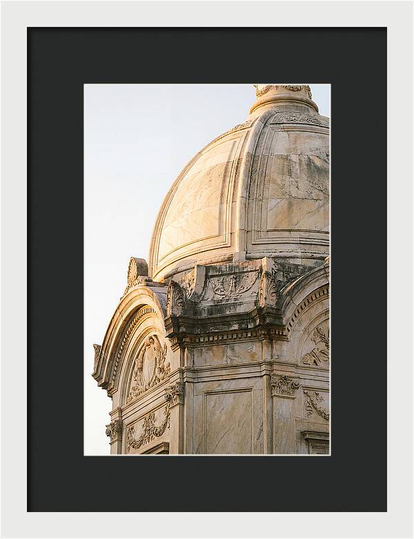 Taj Mahal Dome Radiance