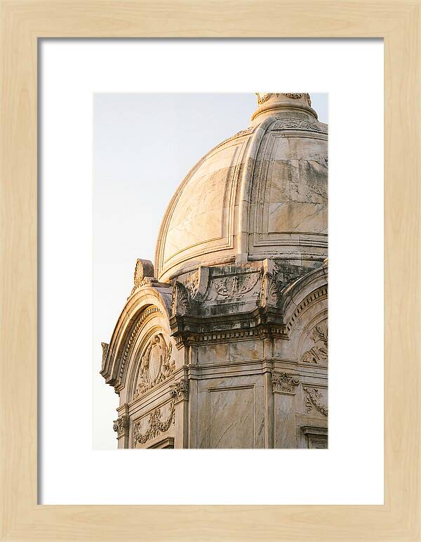 Taj Mahal Dome Radiance