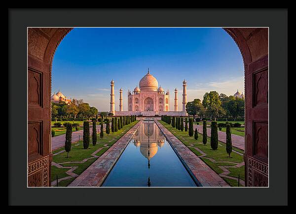 Taj Mahal From The Great Gate