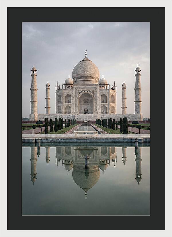 Taj Mahal Reflection At Dawn