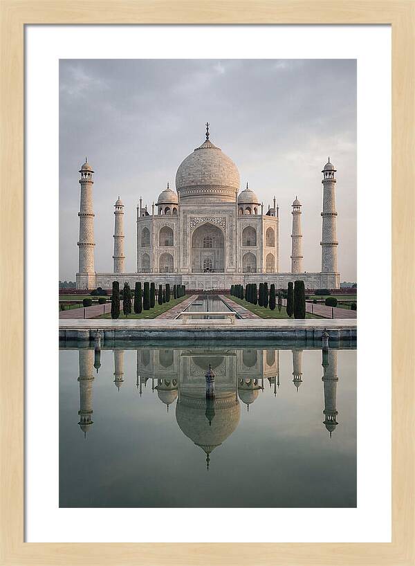 Taj Mahal Reflection At Dawn