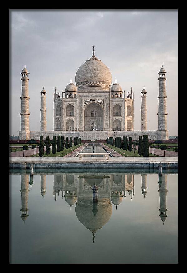 Taj Mahal Reflection At Dawn
