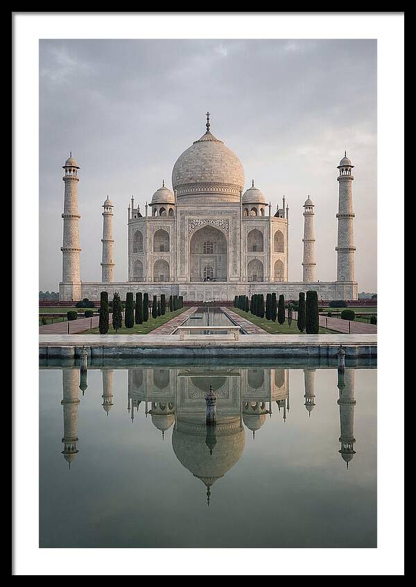 Taj Mahal Reflection At Dawn
