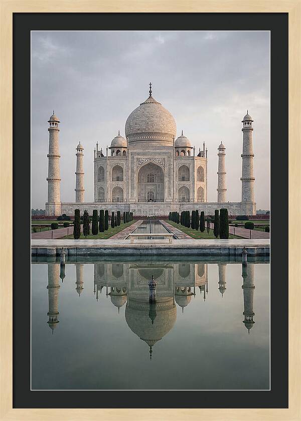 Taj Mahal Reflection At Dawn