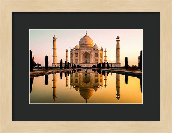Taj Mahal Serenity At Dawn