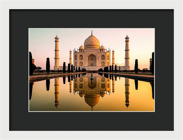 Taj Mahal Serenity At Dawn