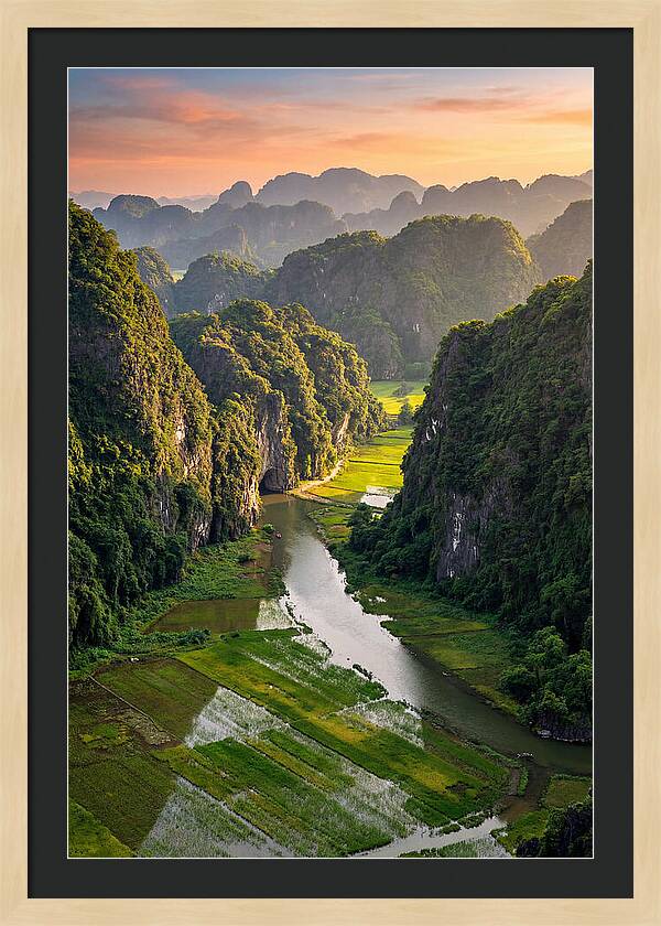 Tam Coc River Valley Serenity