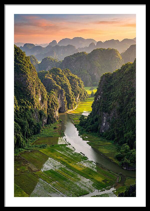 Tam Coc River Valley Serenity