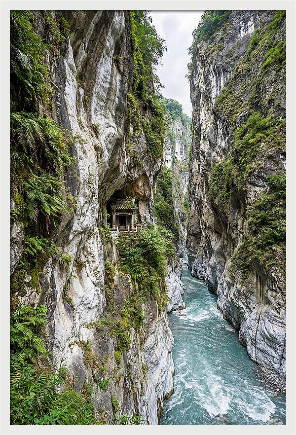 Taroko Gorge Serenity