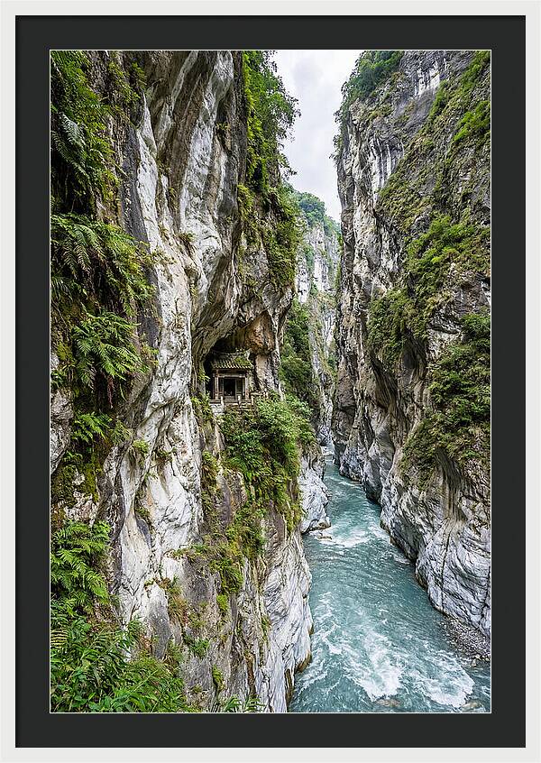 Taroko Gorge Serenity
