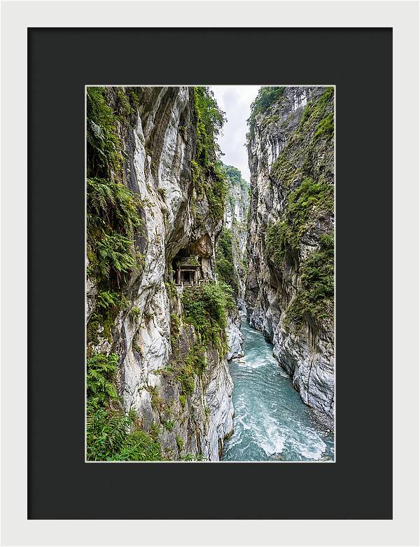 Taroko Gorge Serenity