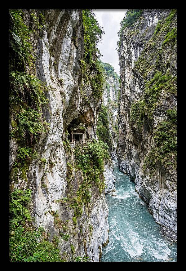 Taroko Gorge Serenity