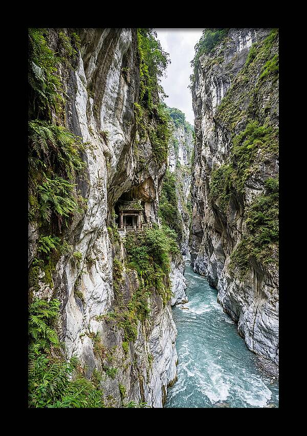 Taroko Gorge Serenity