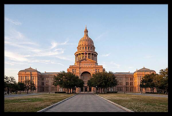 Texas State Capitol At Dusk