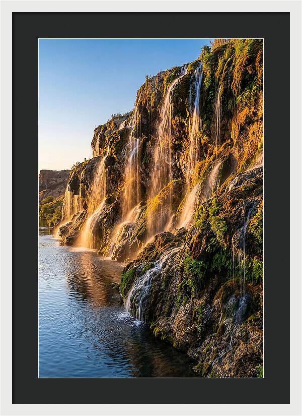 Thousand Springs Flowing Waterfalls