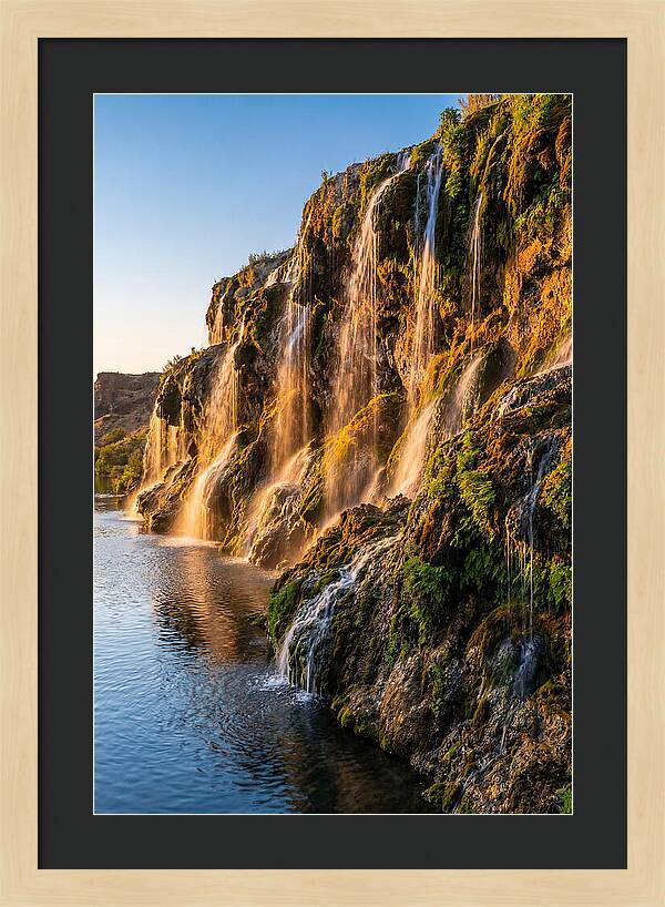 Thousand Springs Flowing Waterfalls