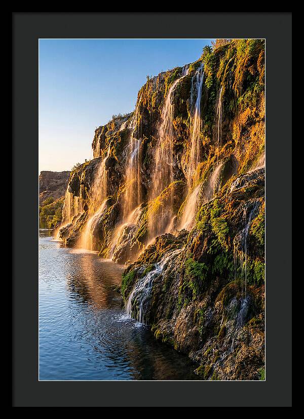 Thousand Springs Flowing Waterfalls