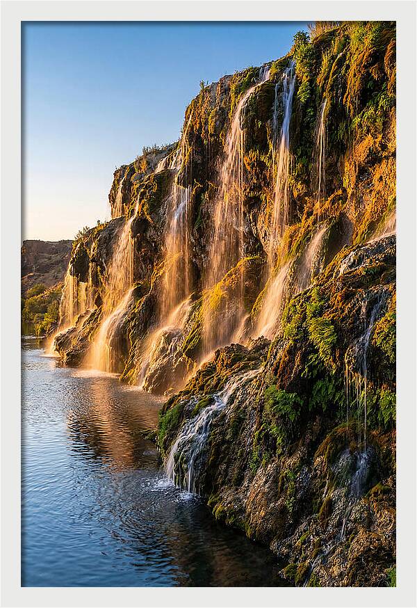 Thousand Springs Flowing Waterfalls